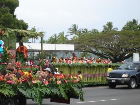 Merrie Monarch parade floats